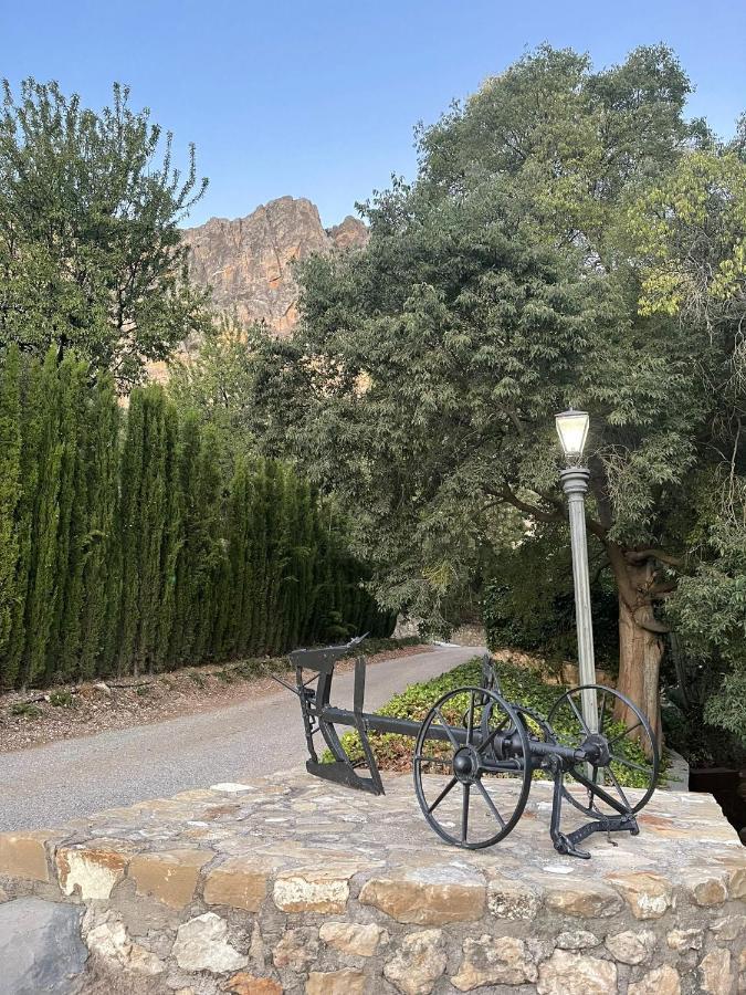 Cortijo El Chorreadero En Parque Natural Sierra De Cazorla Los Rosales  Екстериор снимка